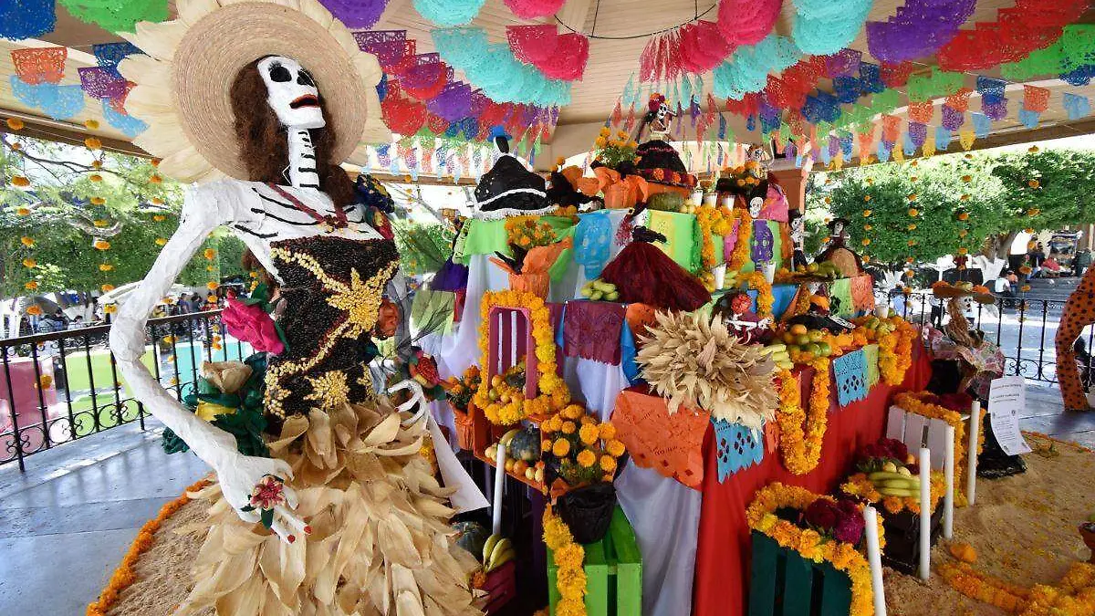 Ofrenda monumental IPN